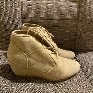 American Eagle Boots